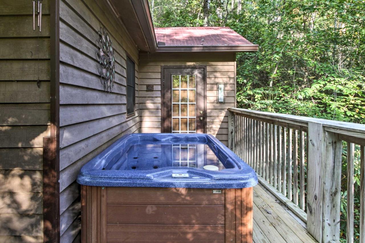 Gatlinburg Home With Hot Tub About 4 Mi To Town! Kültér fotó